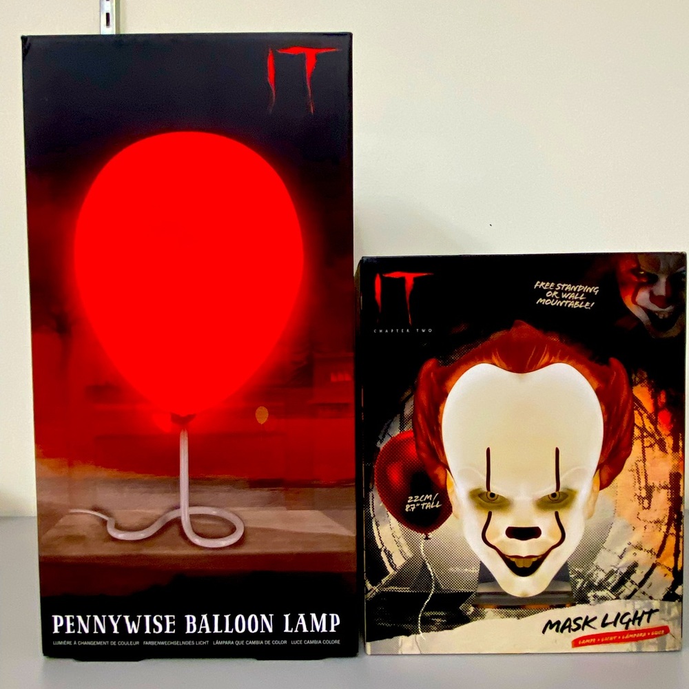 It Movie Pennywise Balloon and Mask Lamp Combo
